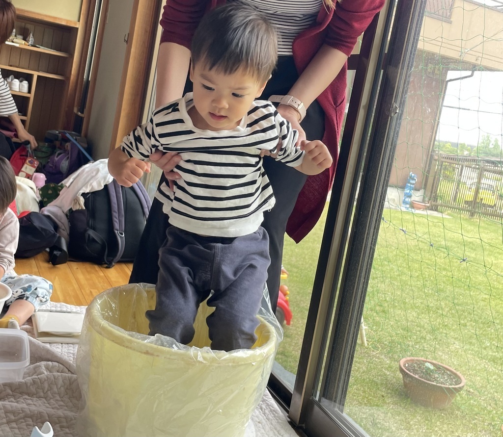 0歳から楽しめる〜親子でいっしょに味噌づくり〜