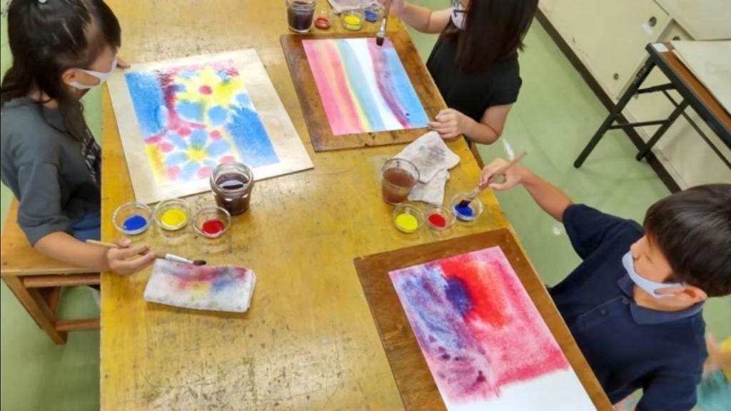 おだやかな集中が生まれる、にじみ絵の時間