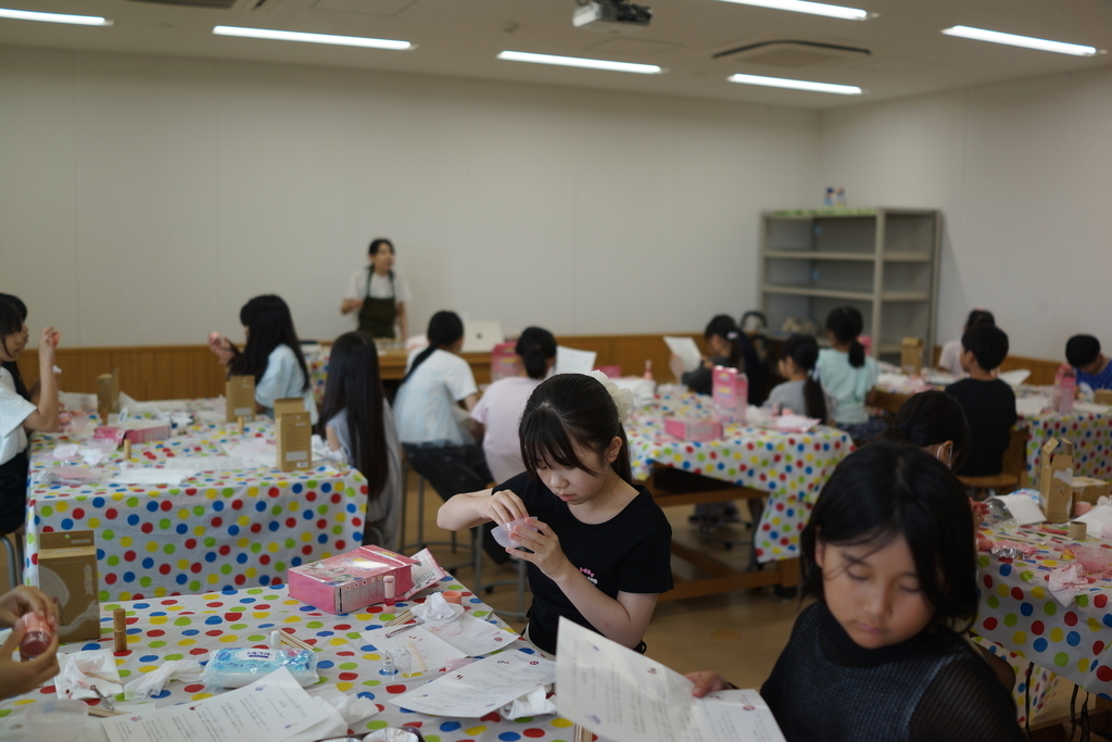 1から学ぶ 安心して使えるハンドクリーム＆リップ作り講座